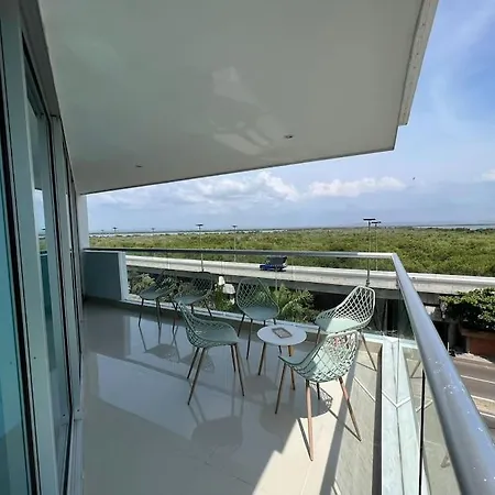 Apartamento 2 Dormitorios Morros Americas. Piscina