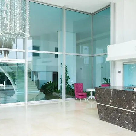 2 Dormitorios Morros Americas. Piscina Apartamento